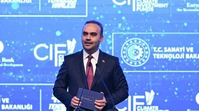 bakan-kacir-anadoludakiler-projesiyle-kulturel-zenginliklerimizi-gun-yuzune-cikariyoruz-LWNqUvlM.jpg