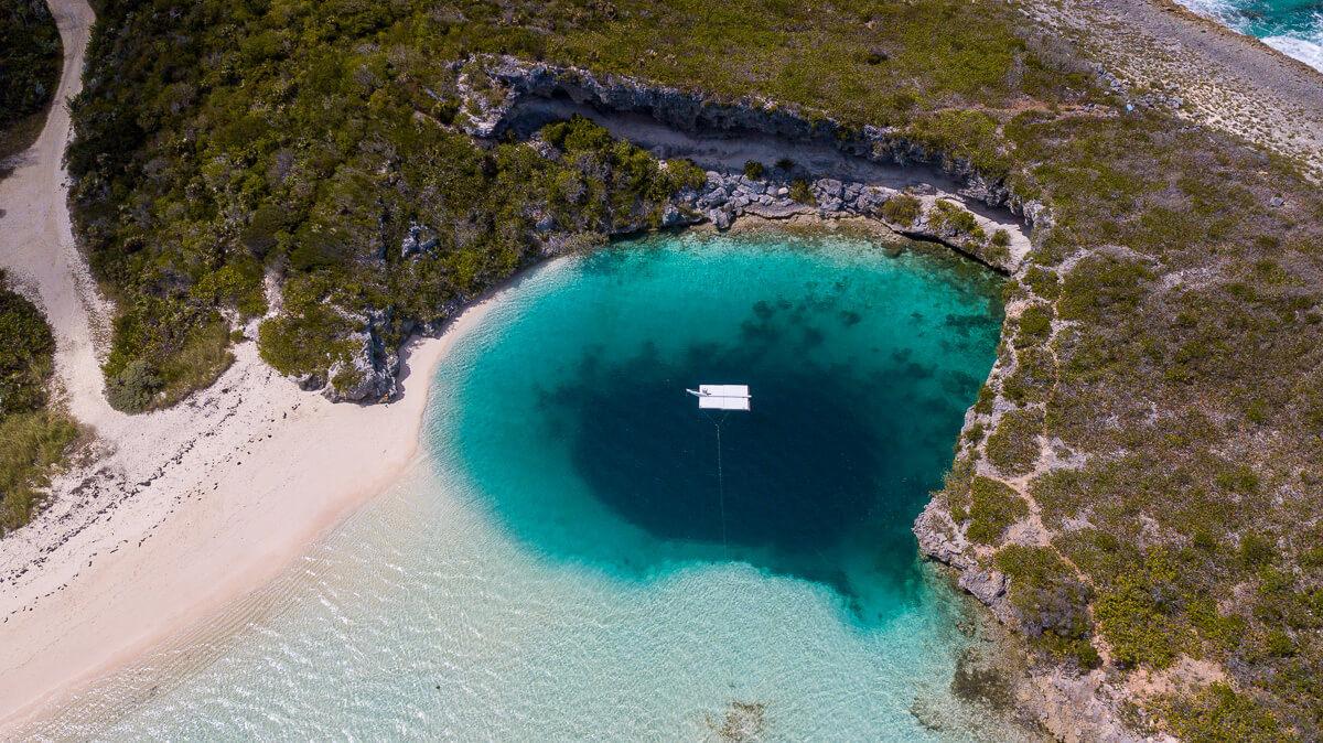 Denizaltı Keşif Şirketi Dean's Blue Hole'u Keşfetmeye Hazırlanıyor