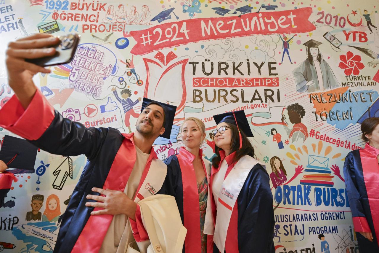 2024 Uluslararası Öğrenciler Mezuniyet Töreni