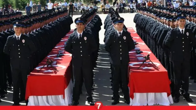 polis-akademisi-2500-yeni-polis-alimi-duyurusu-hOKVdtuG.jpg
