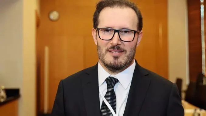 siber-guvenlik-krizi-kuresel-etkiler-ve-turkiyenin-basarisi-D5JjgyD6.jpg