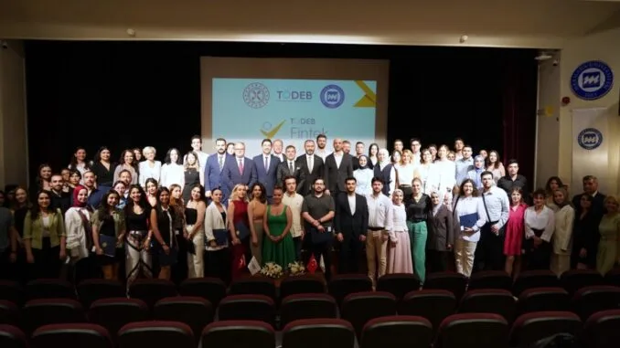 todeb-fintek-ciragi-programi-2023-2024-akademik-yili-sertifika-toreni-ve-kapanis-etkinligi-gA6yeuUO.jpeg