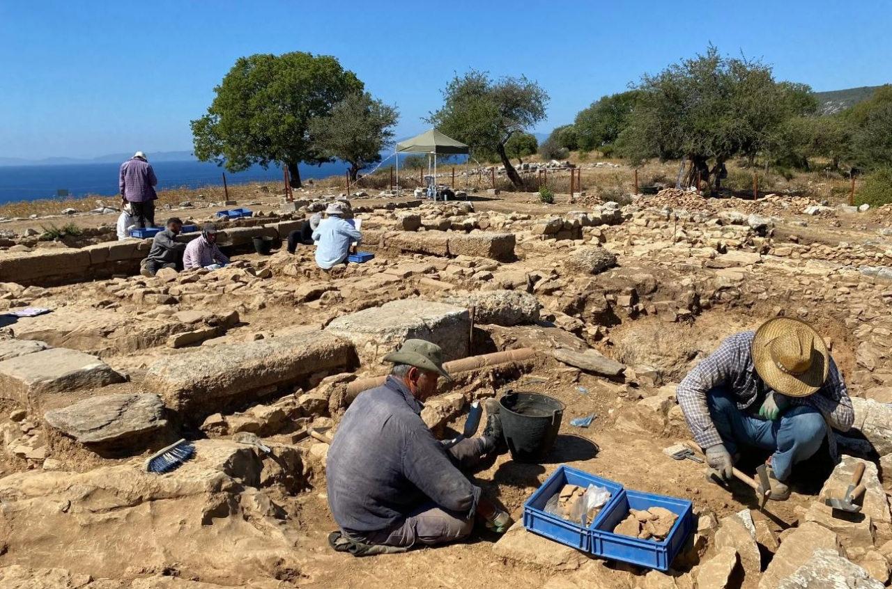 2400 Yıllık Altın Sikkeler Türkiye'de Keşfedildi