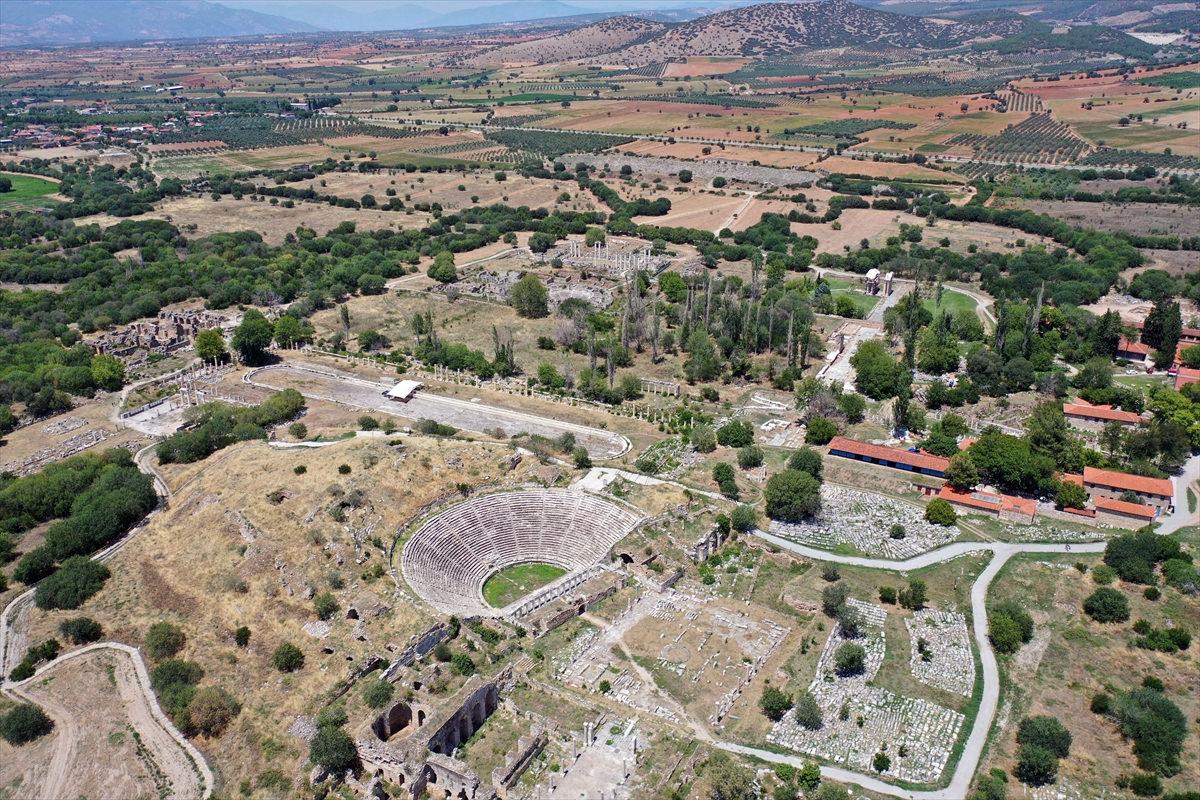 Afrodisias Antik Kenti'nde Yeni Keşifler