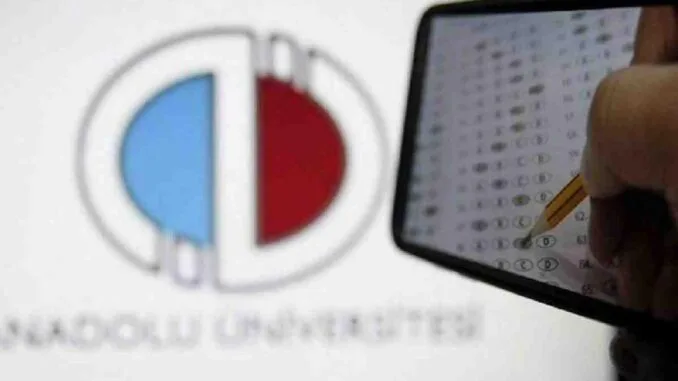 sinavsiz-ikinci-universite-kayitlari-icin-2024-2025-ucret-artislari-Y59HMtcI.jpg