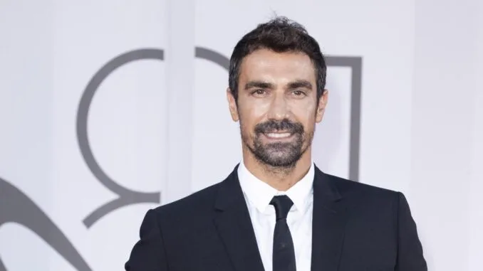 81-venedik-film-festivalinde-ibrahim-celikkol-kineo-odulu-aldi-SppysHY7.jpg