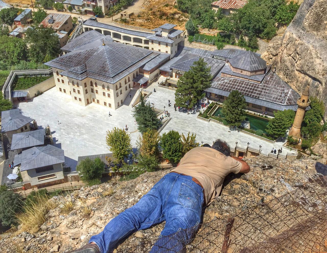 Cemil Şahin'in Somuncu Baba Külliyesi Anıları ve Fotoğraf Deneyimleri