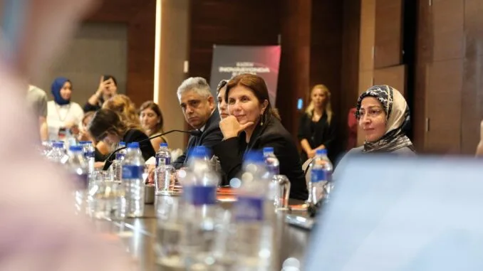 kadem-inovasyonda-kadin-programi-ile-girisimci-kadinlara-destek-imKPnbRp.jpg