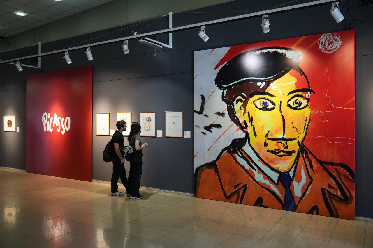 İzmir Resim Heykel Müzesi'nde Picasso ve Warhol Sergileri